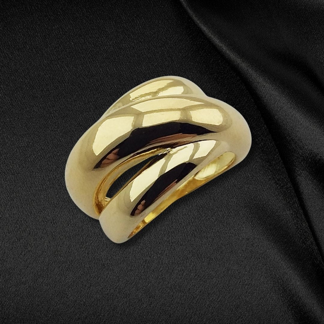 Veronica Gold Ring